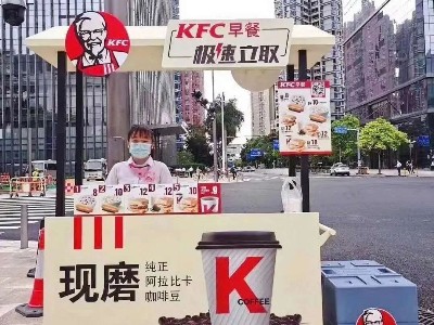 緊跟地?cái)偨?jīng)濟(jì)浪潮！各種潮物擺起來！
